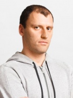 Оганесян Айк